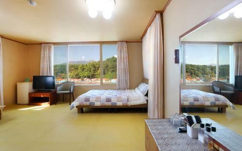 Motel Naksan World Beach