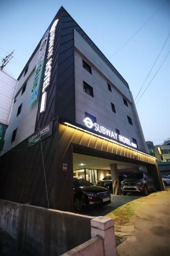 Subway Hotel