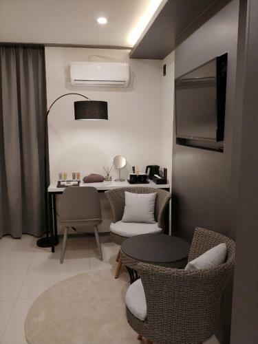 Purple 315 Hotel