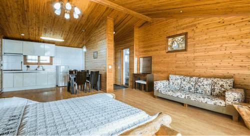 Long Beach Pension