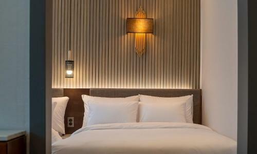 Stubborn Hotel