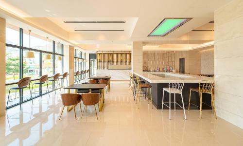 Stubborn Hotel