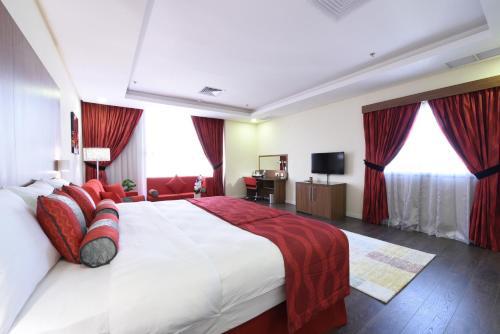 Hotel Ramada Encore Kuwait Downtown