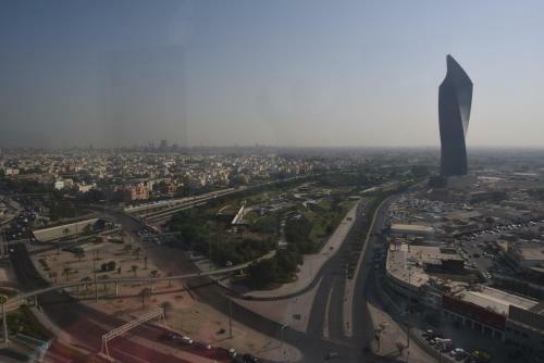 Hotel Ramada Encore Kuwait Downtown