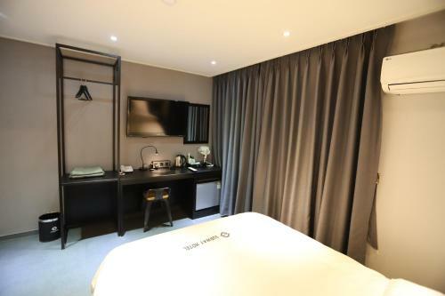 Subway Hotel