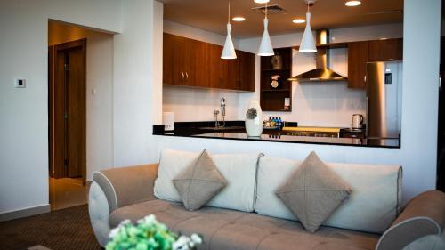 Hotel Levels Tower Apartments