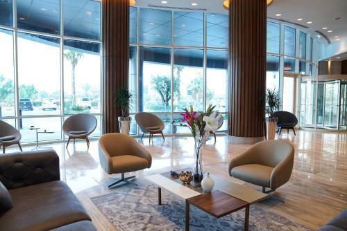 Hotel Levels Tower Apartments