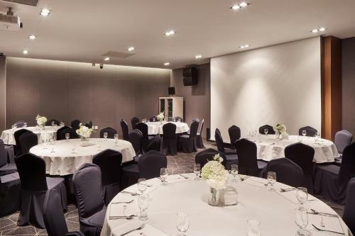 Ramada Encore By Wyndham Gimpo Han River Hotel