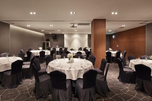 Ramada Encore By Wyndham Gimpo Han River Hotel