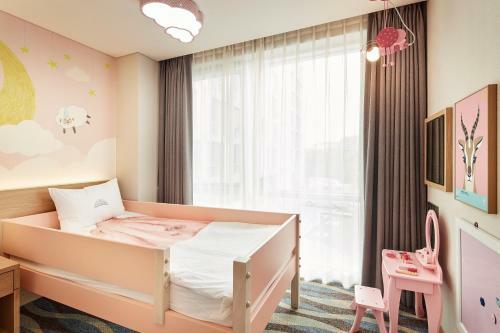 Ramada Encore By Wyndham Gimpo Han River Hotel