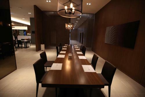 Ramada Encore By Wyndham Gimpo Han River Hotel