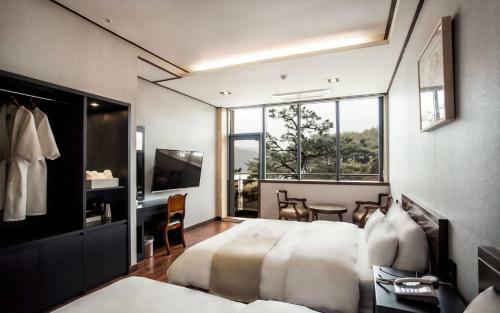 Hotel Gallery