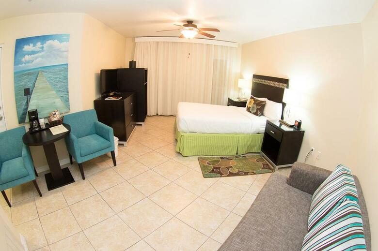 Hotel Grand Caymanian Resort