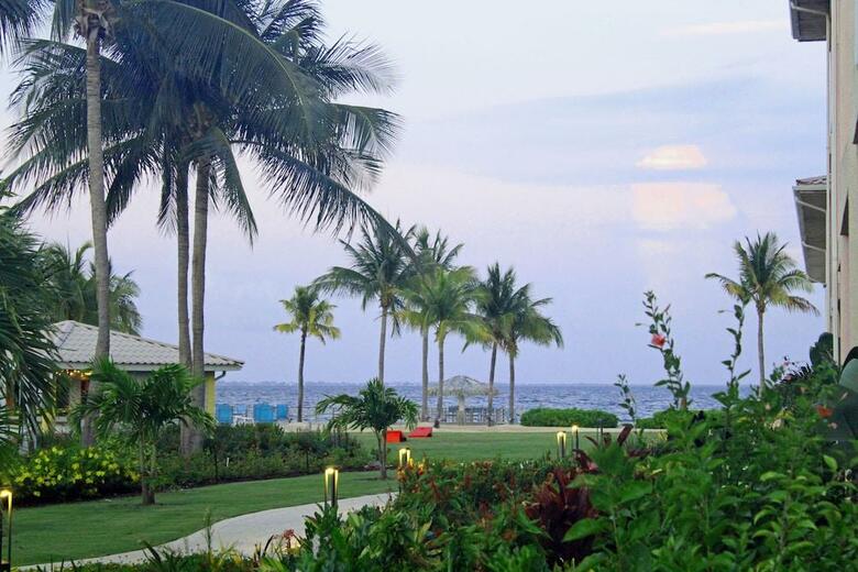 Hotel Grand Caymanian Resort