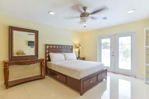 Hostal Addison Lee Cayman Villa