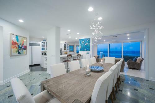 Great Bluff Estates By Grand Cayman Villas