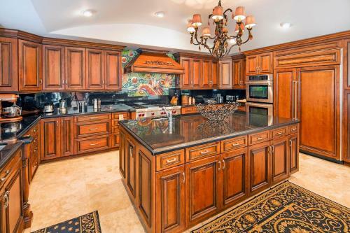 Villa Amarone By Grand Cayman Villas