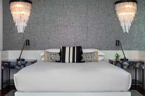 Kimpton Seafire Resort + Spa, An Ihg Hotel