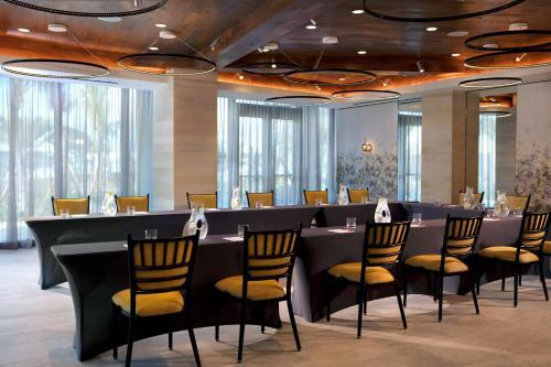 Kimpton Seafire Resort + Spa, An Ihg Hotel