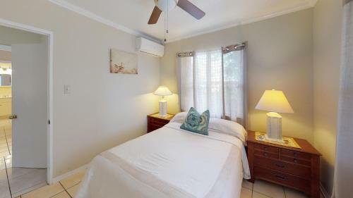 Cayman Cottage