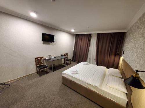 Khan Hotel