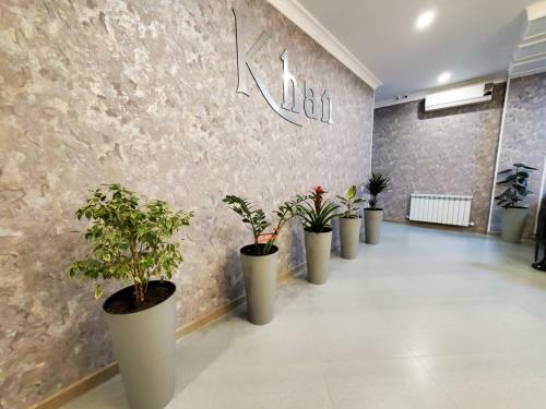 Khan Hotel