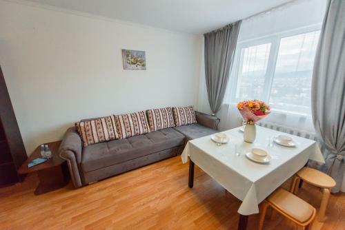 Almaty Smart Apartment - Wonderful Mountain View