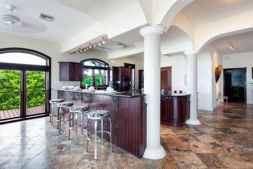 Kitocay By Grand Cayman Villas