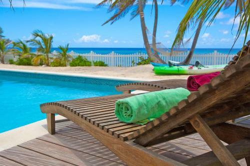 Babylon Reef By Grand Cayman Villas