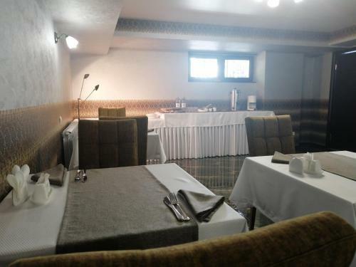 Hotel Irbis Inn