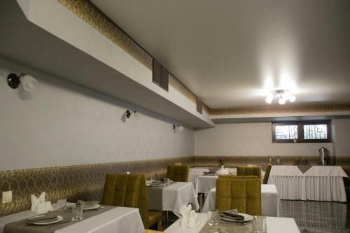 Hotel Irbis Inn