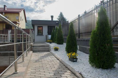 Hotel Irbis Inn