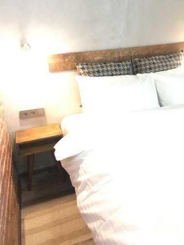 Zor Hotel