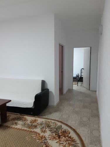 Hostel Little House