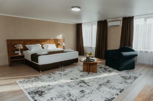 Aral Hotel