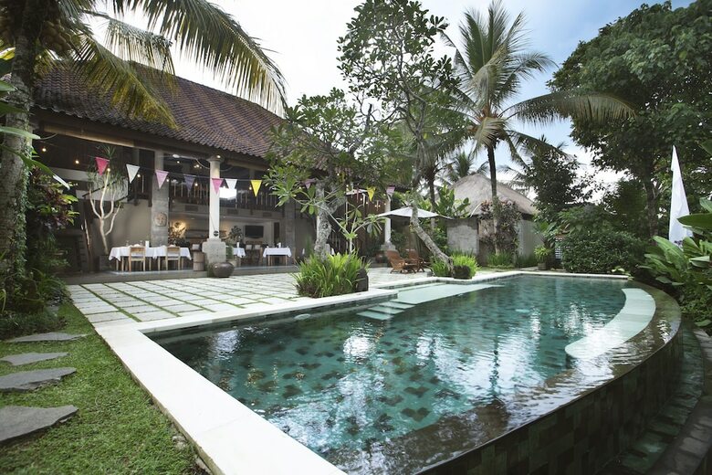 Hotel Luwak Ubud Villas