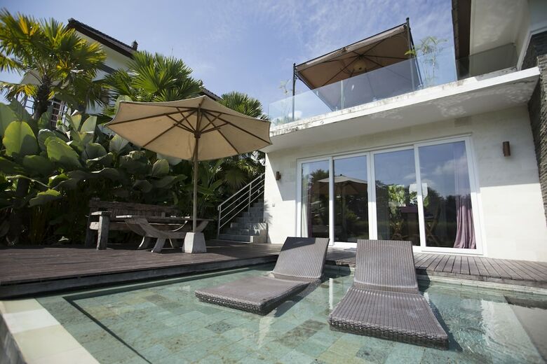 Hostal The Samara Villas & Restaurant