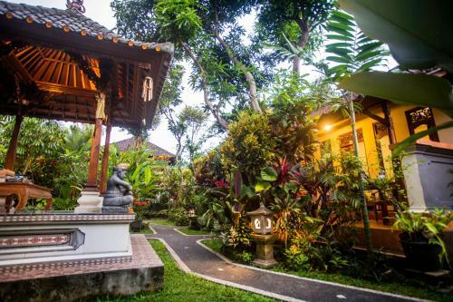 Hostal Gusti Kaler House