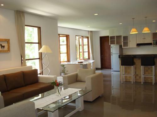 Labak River Hotel