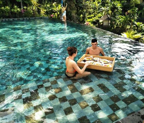 Labak River Hotel