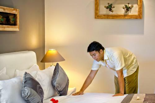 Labak River Hotel