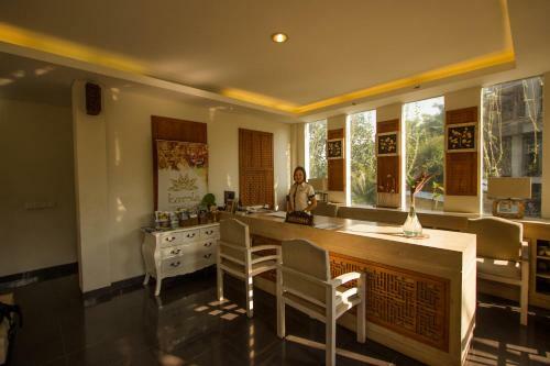 Labak River Hotel
