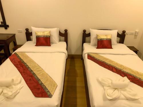 Hostal Riverside Guesthouse Luangprabang