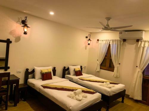 Hostal Riverside Guesthouse Luangprabang