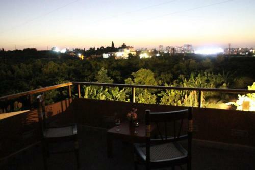 Hostal Les Ateliers De Tyr
