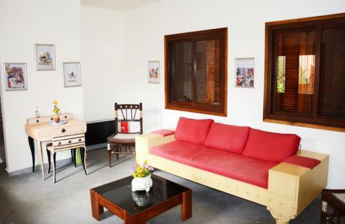 Hostal Les Ateliers De Tyr