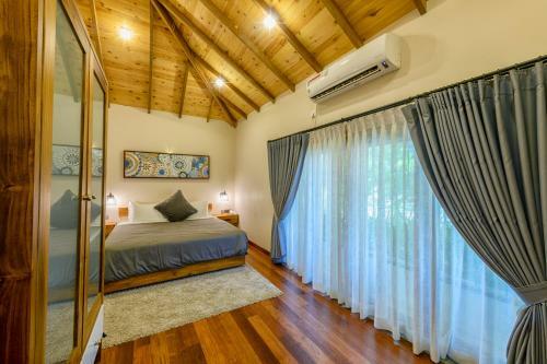 Aryana Boutique Hotel
