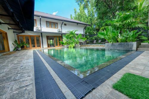 Aryana Boutique Hotel