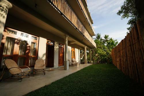 Hotel Bombora Hiriketiya