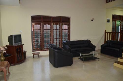 Villa Vinses In Hikkaduwa
